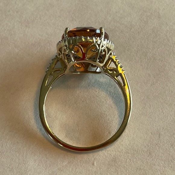 10k Gold Citrine and White Zircon Ring - Picture 7 of 8